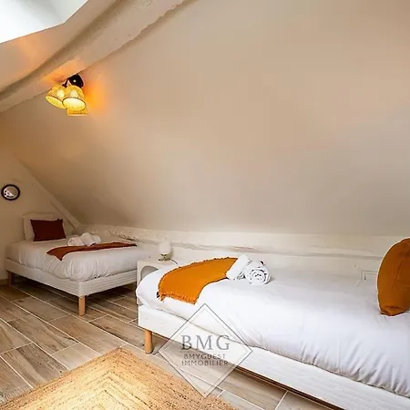 Solaris Disneyland Villa